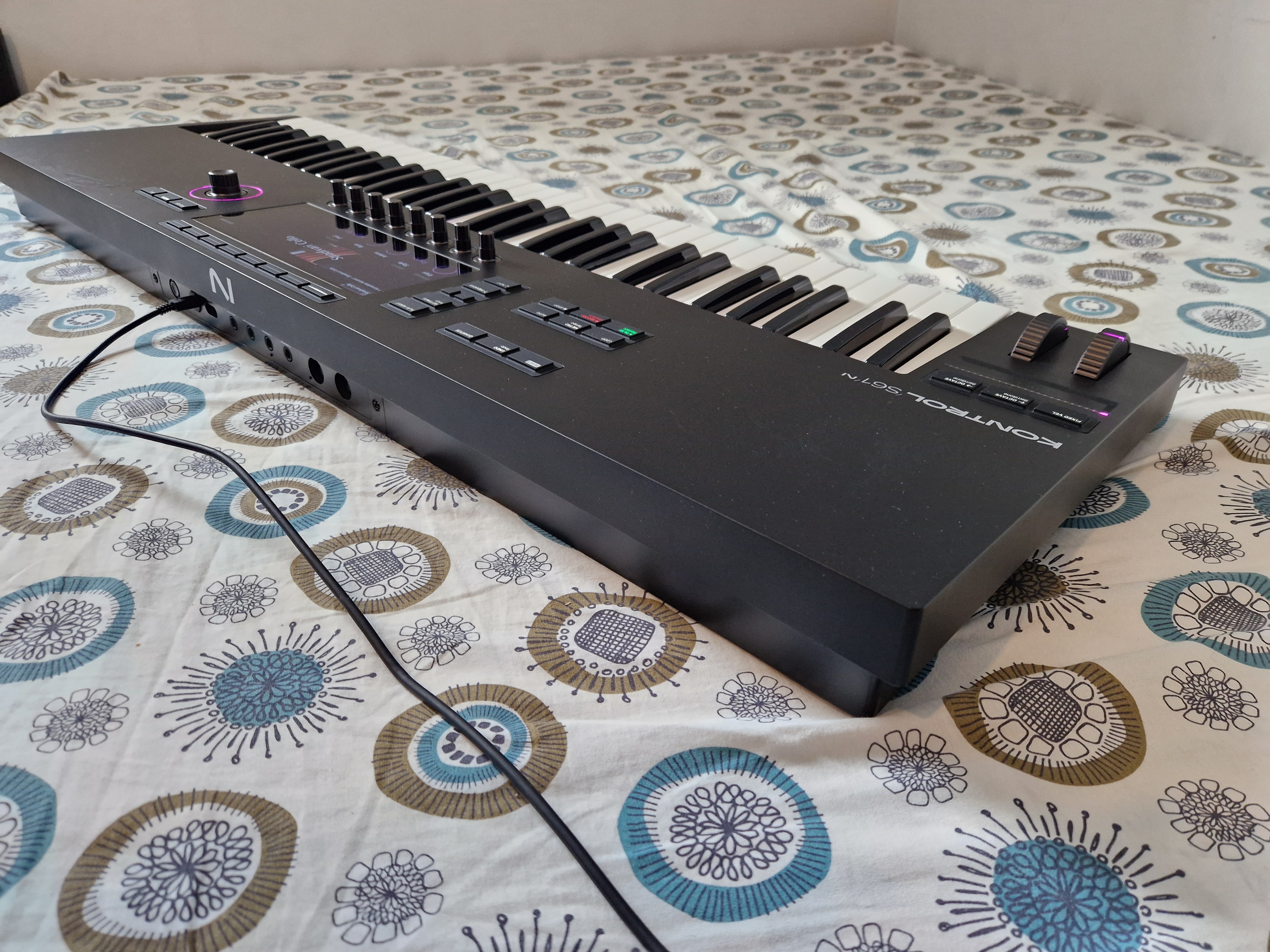 Native Instruments Komplete Kontrol S61 MK3 (27708)