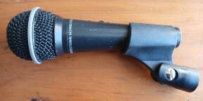 Vends microphone dynamique Fostex M521