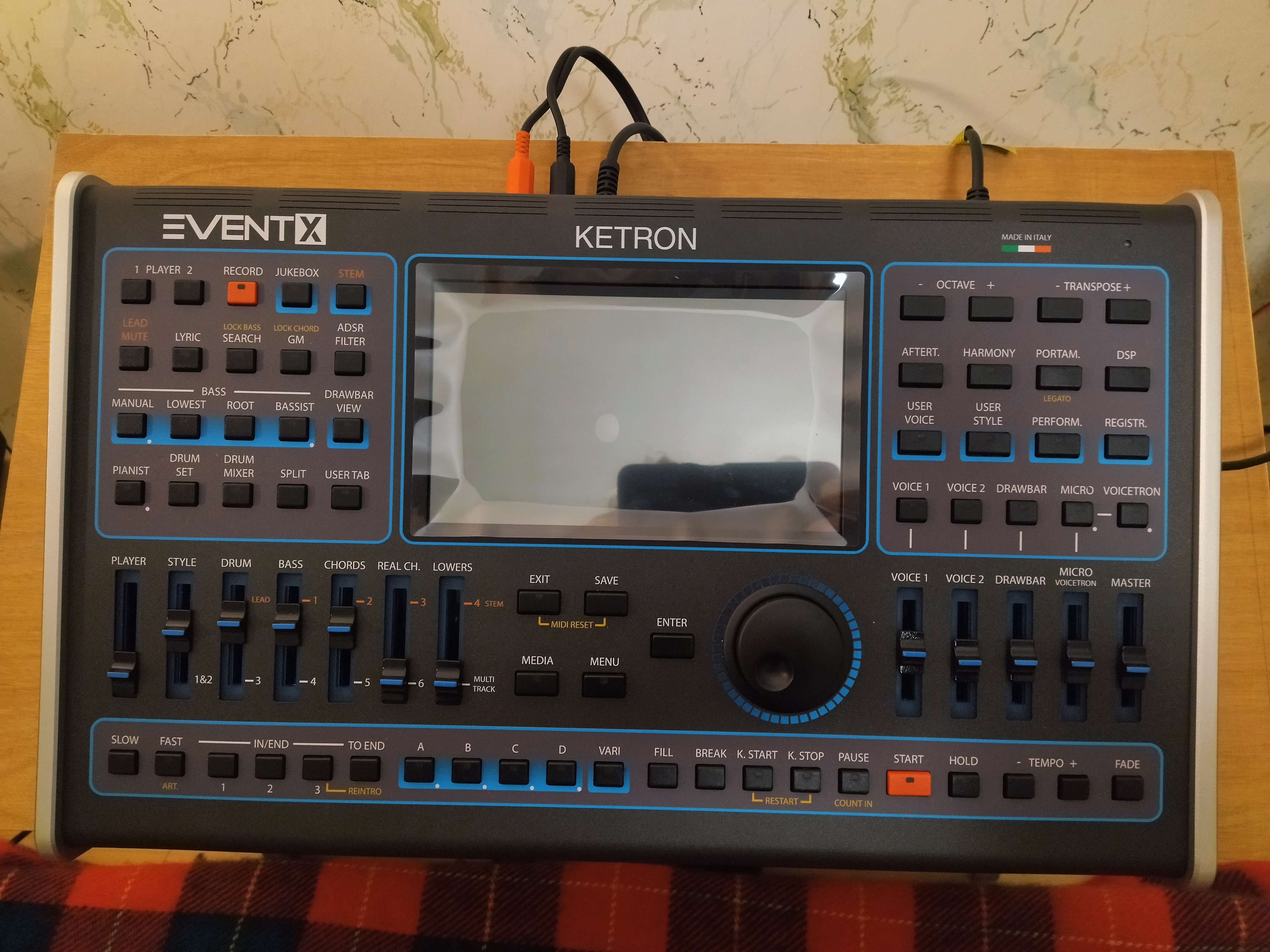 vends arrangeur pro Ketron EventX