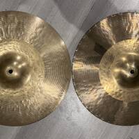 Vends K Custom Hybrid Hi-Hat 14"1/4 très bon état