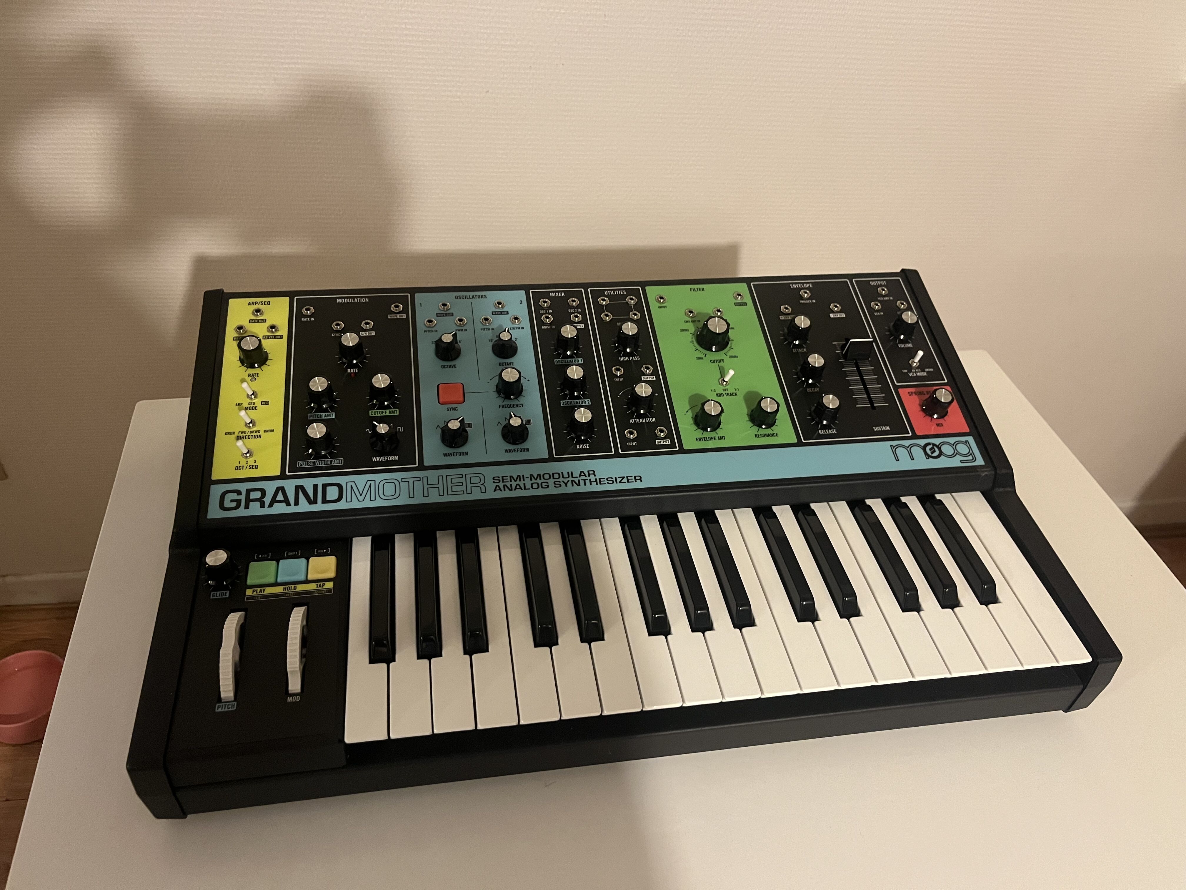 Vente MOOG Grandmother (très peu utilisé) - Lyon/Grenoble