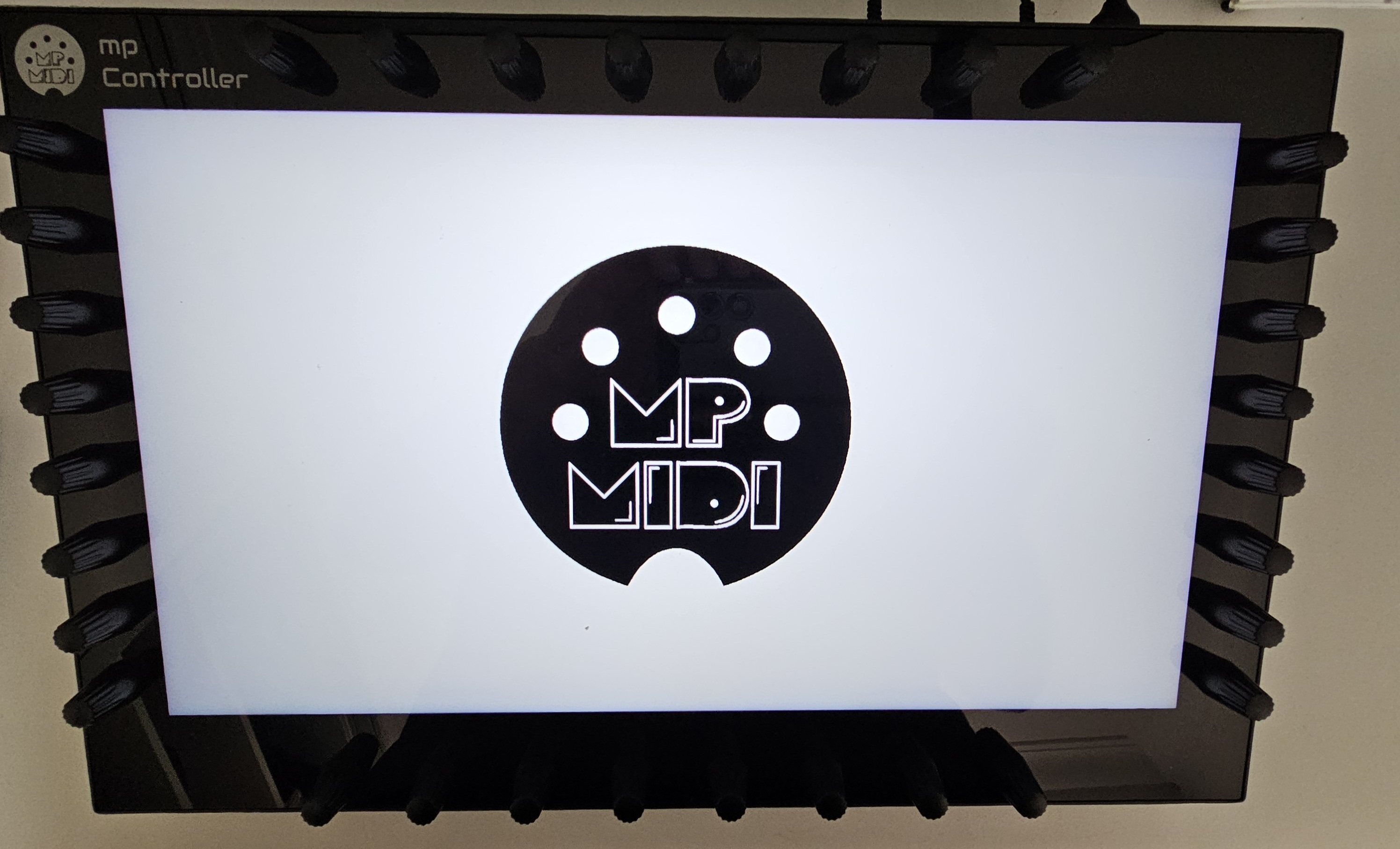 MP MIDI Controller 2A – Contrôleur haut de gamme pour Ableton Live