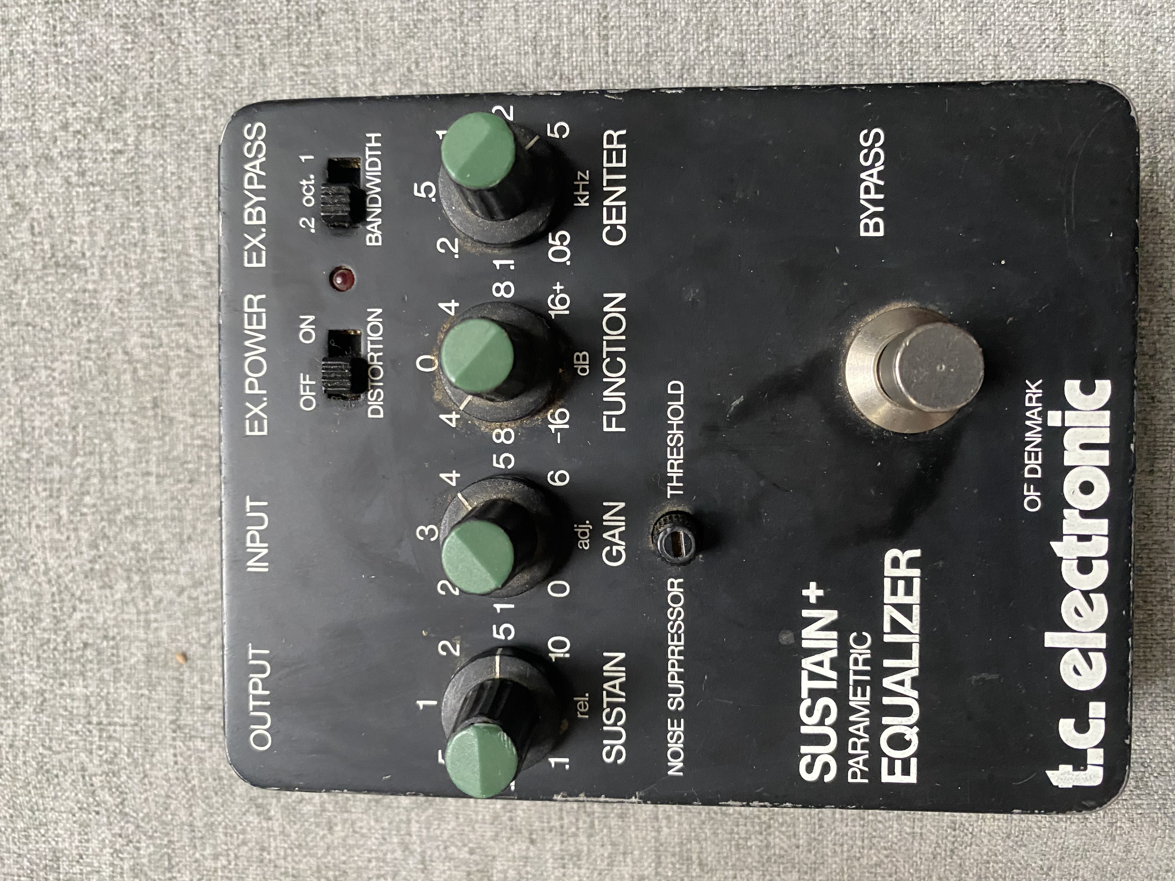 Vends Rare TC électronic Sustain+Paramétric EQ