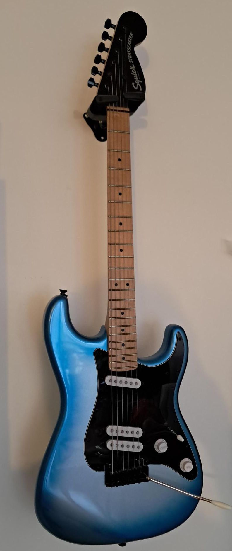 Squier Contemporary Stratocaster Special Skyburst Metallic