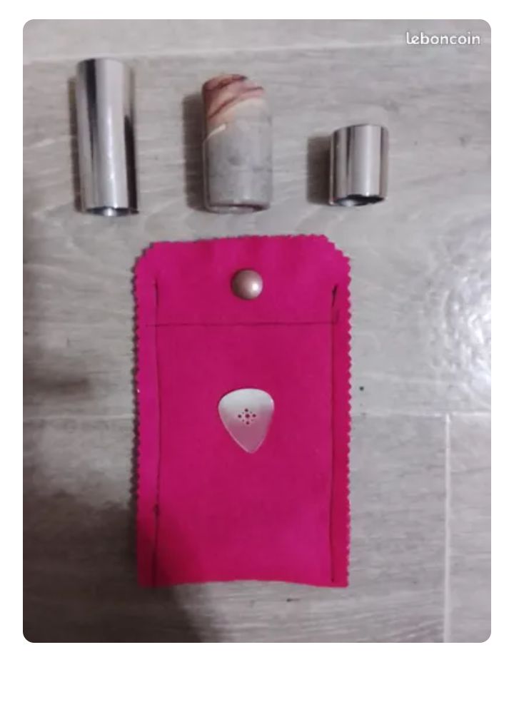 Vends BOTTLENECKS MARBRE ET MÉTAL 