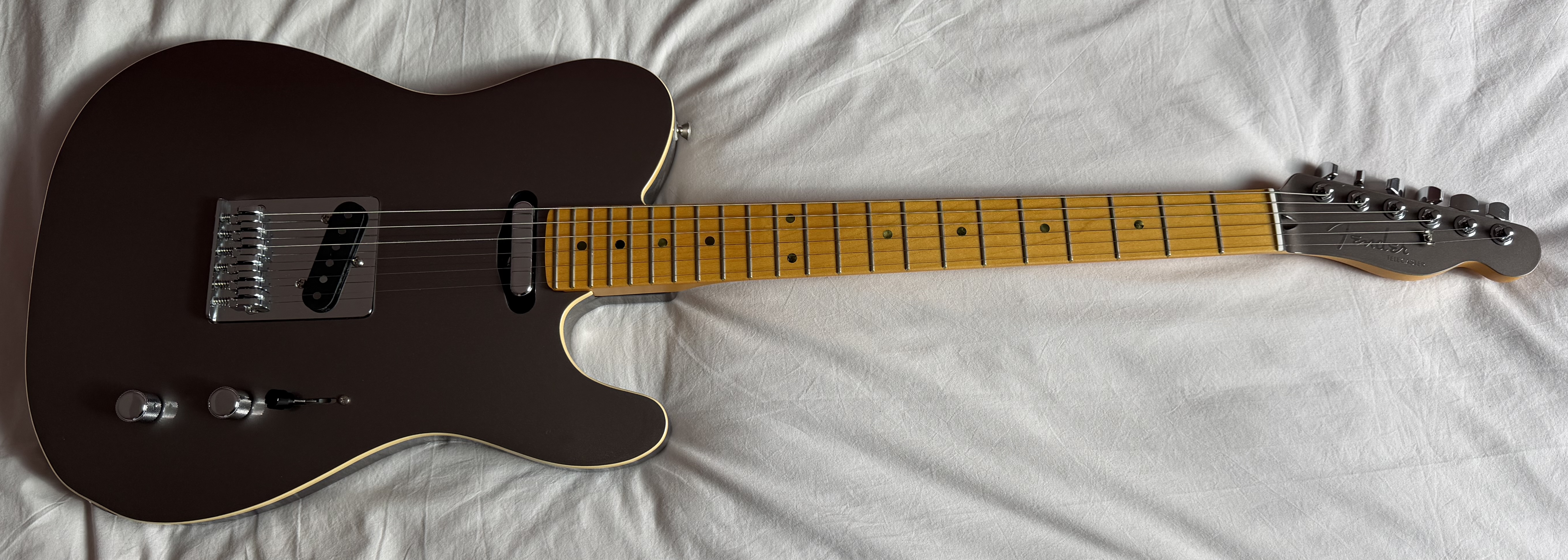 Fender Telecaster Japon Aerodyne Special Dolphin Gray Metallic