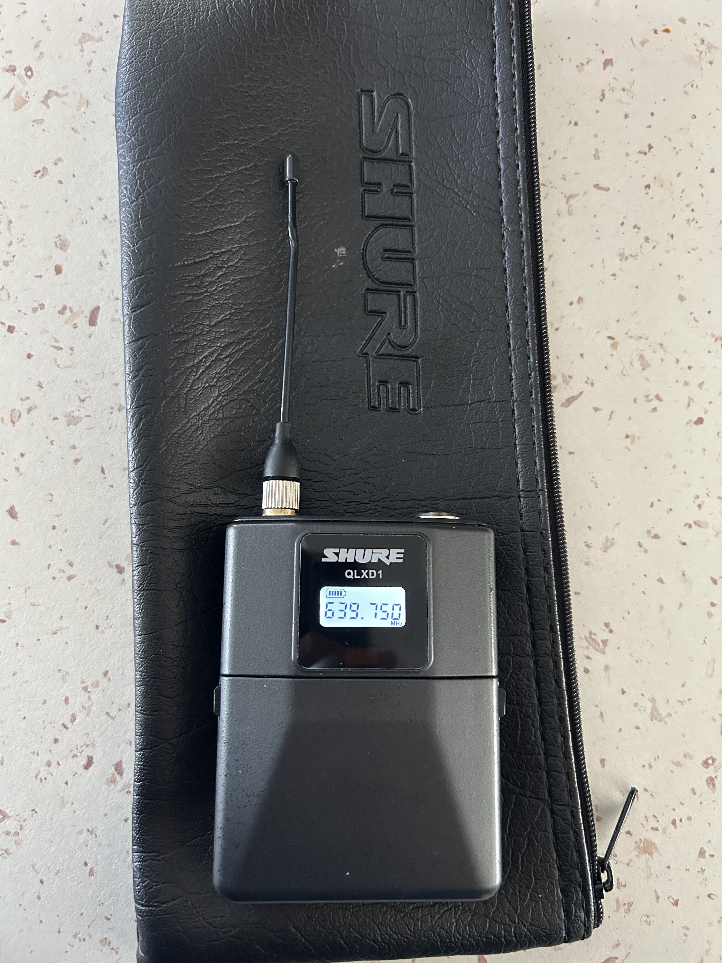 Vends Pocket SHURE QLXD1 L53 626-668 MHz