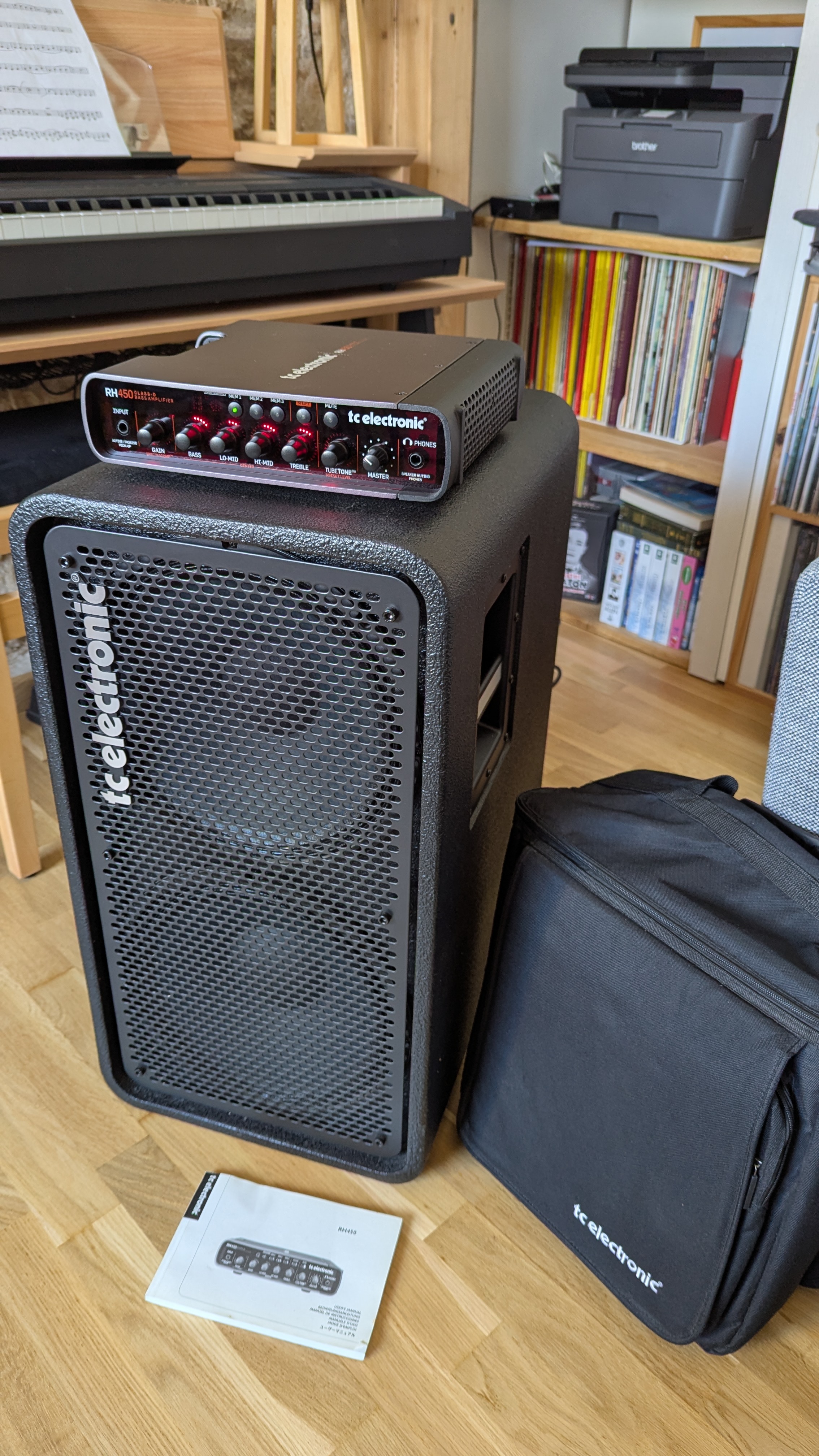 Ensemble tête d'ampli basse TC Electronic RebelHead RH450 + Cab RebelStack RS212