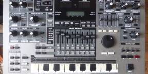 Vends Roland MC 505