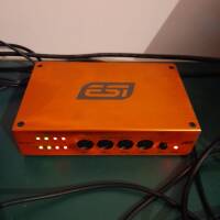 Vends interface MIDI ESI M4U eX