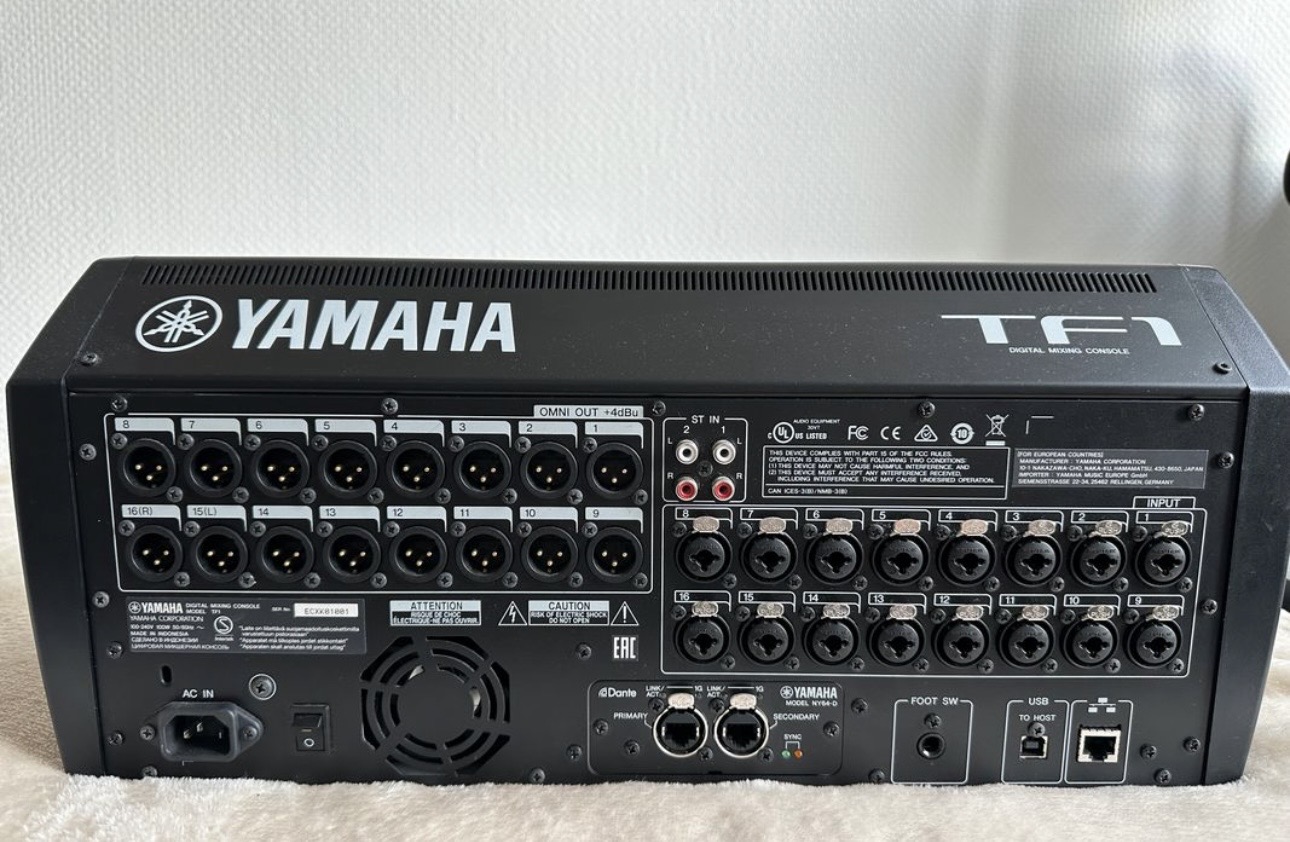 Yamaha TF1 (48237)