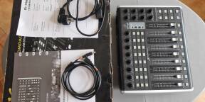 Vends Behringer x touch compact