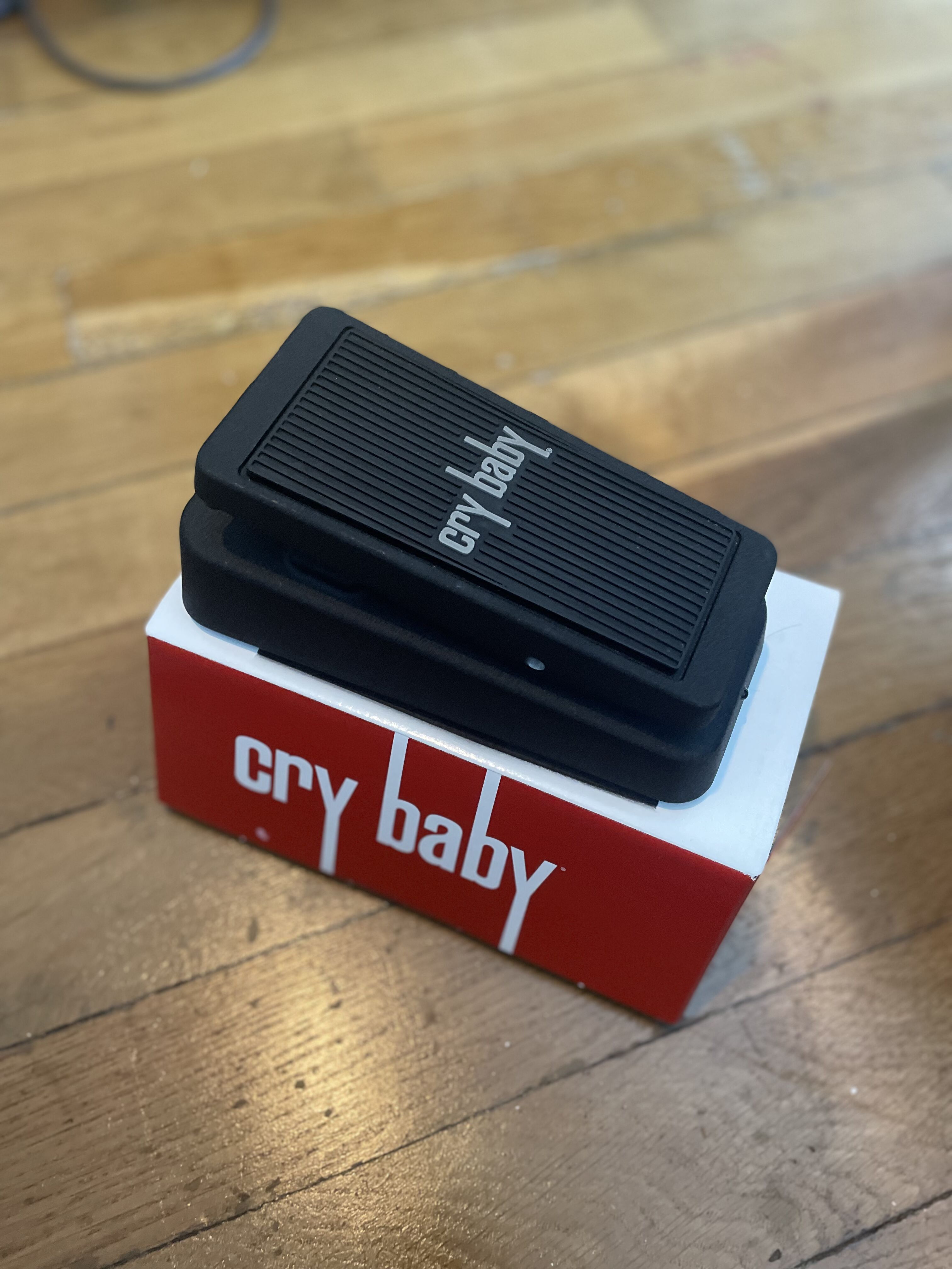 Vends Cry baby Junior wah  comme neuve