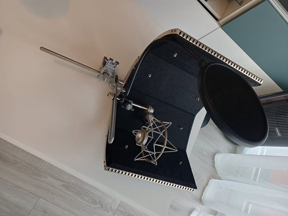 Filtre anti-réflexion SE Electronics Reflexion Filter Pro Black + support - Neuf