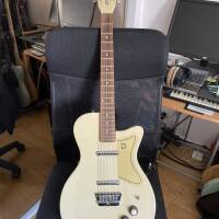 Danelectro U2