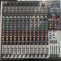 Table de mixage Behringer Xenyx X2442USB (comme neuve) + Flight Case Thomann