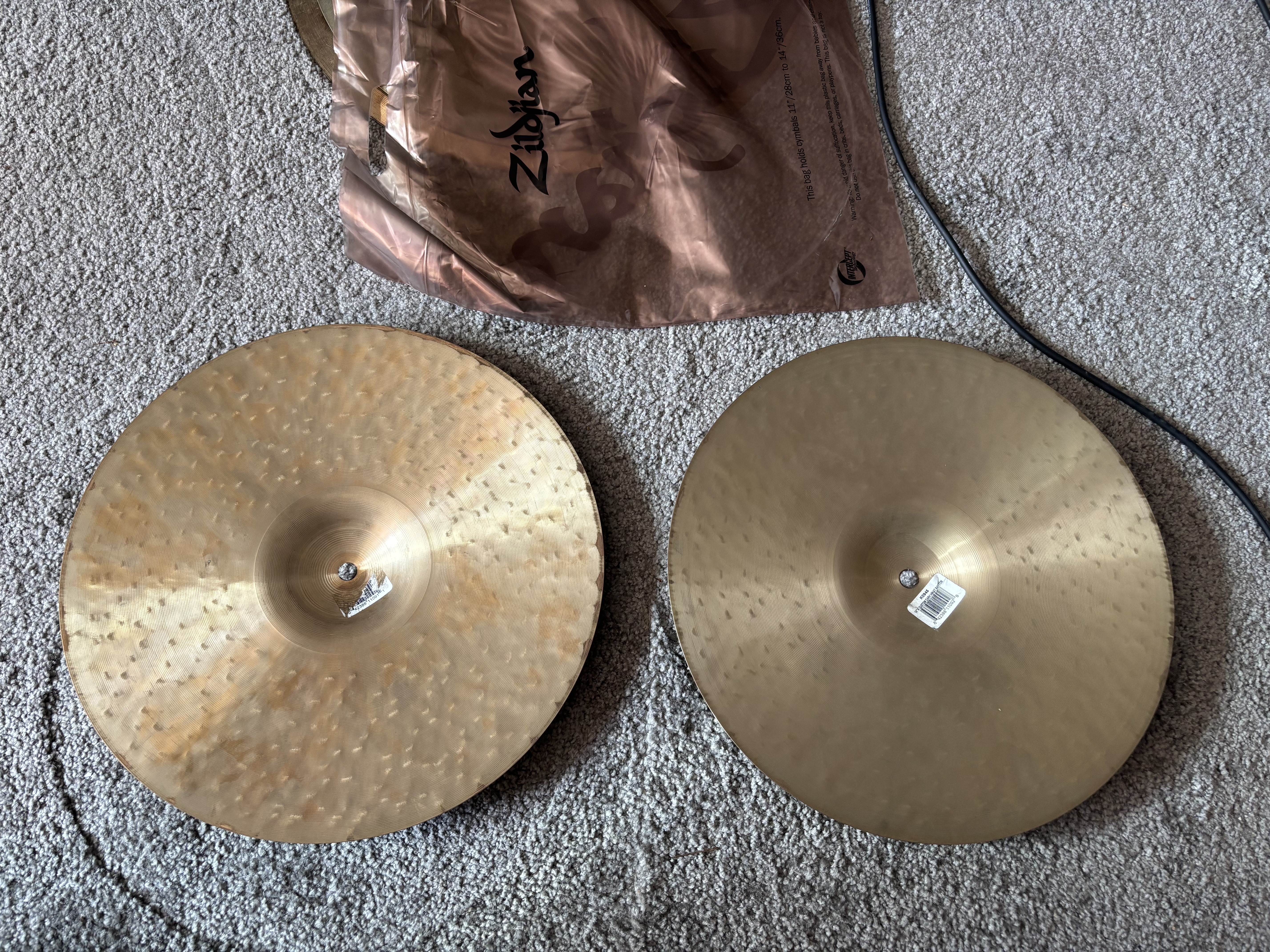 Lot de cymbales Zildjian K et paiste 2002