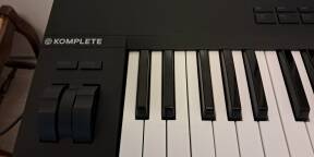 Vends Komplete 15 Ultimate de Native instruments