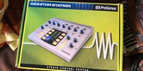Vends PreSonus - Monitor Station V1 - controleur de monitoring - TBE
