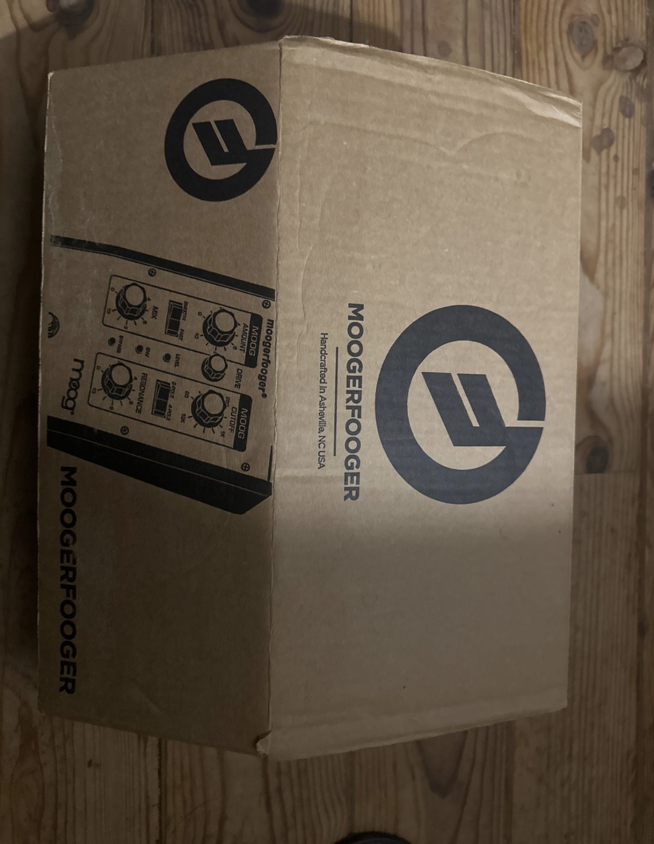 Moog Music MF-108M Cluster Flux (46429)