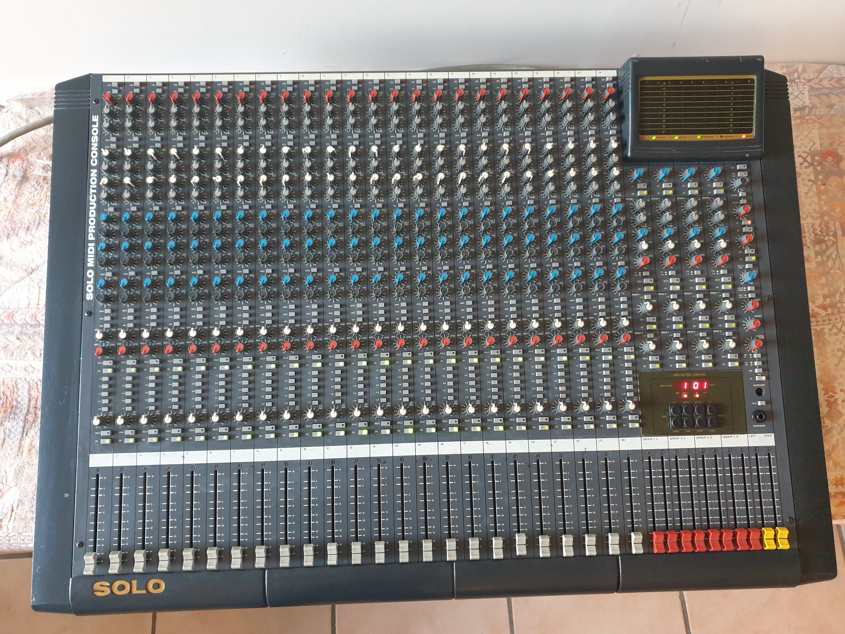 Vends Soundtracs Solo Midi 24/8