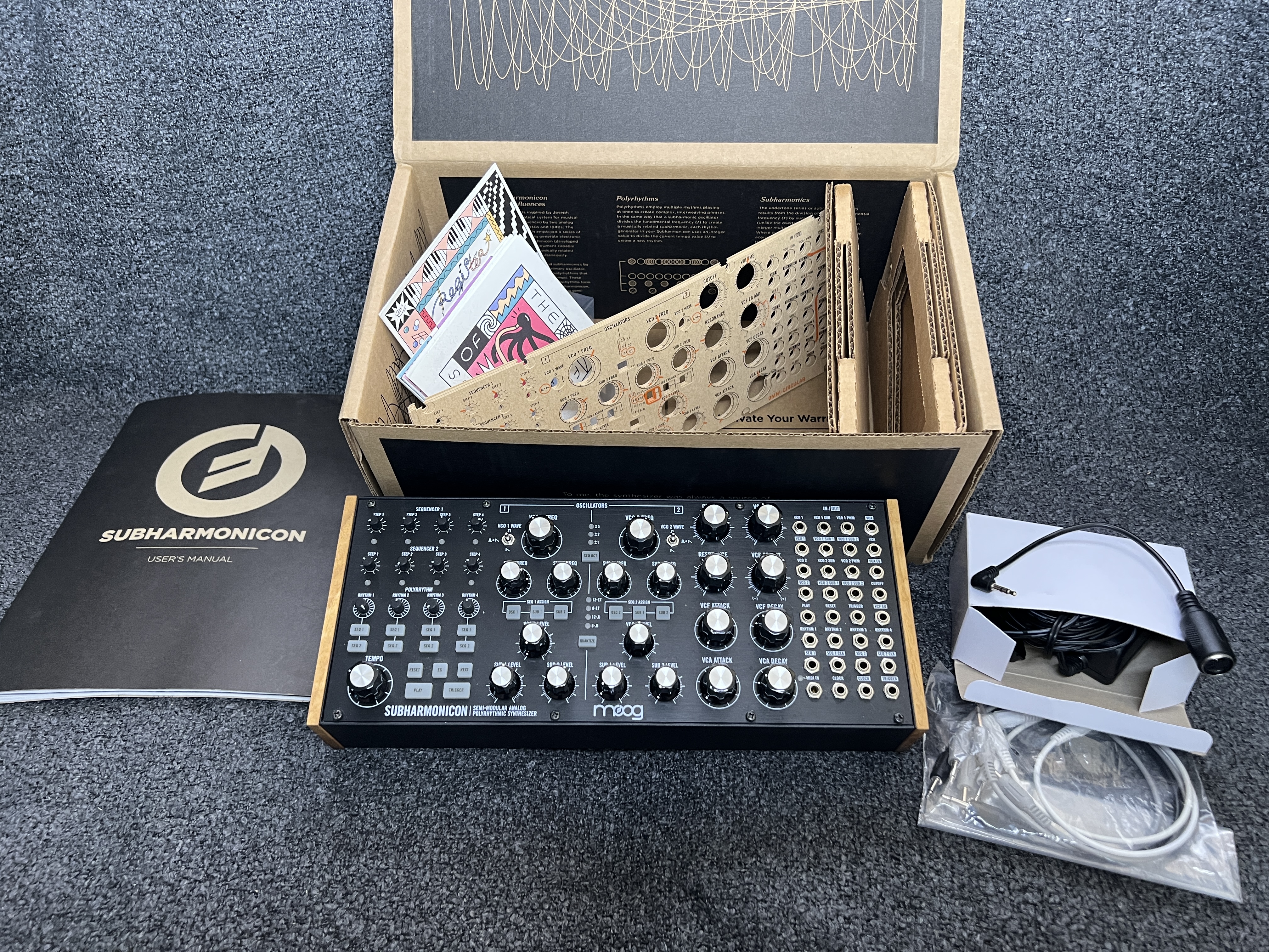 Vends MOOG SUBHARMONICON