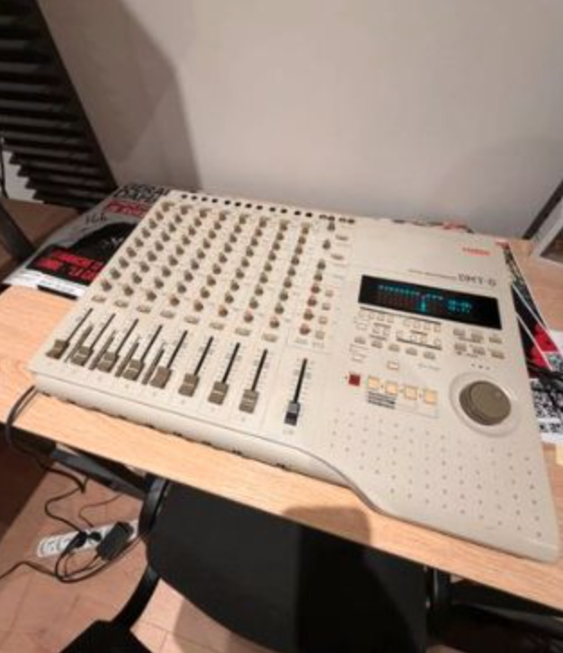 Fostex DMT-8
