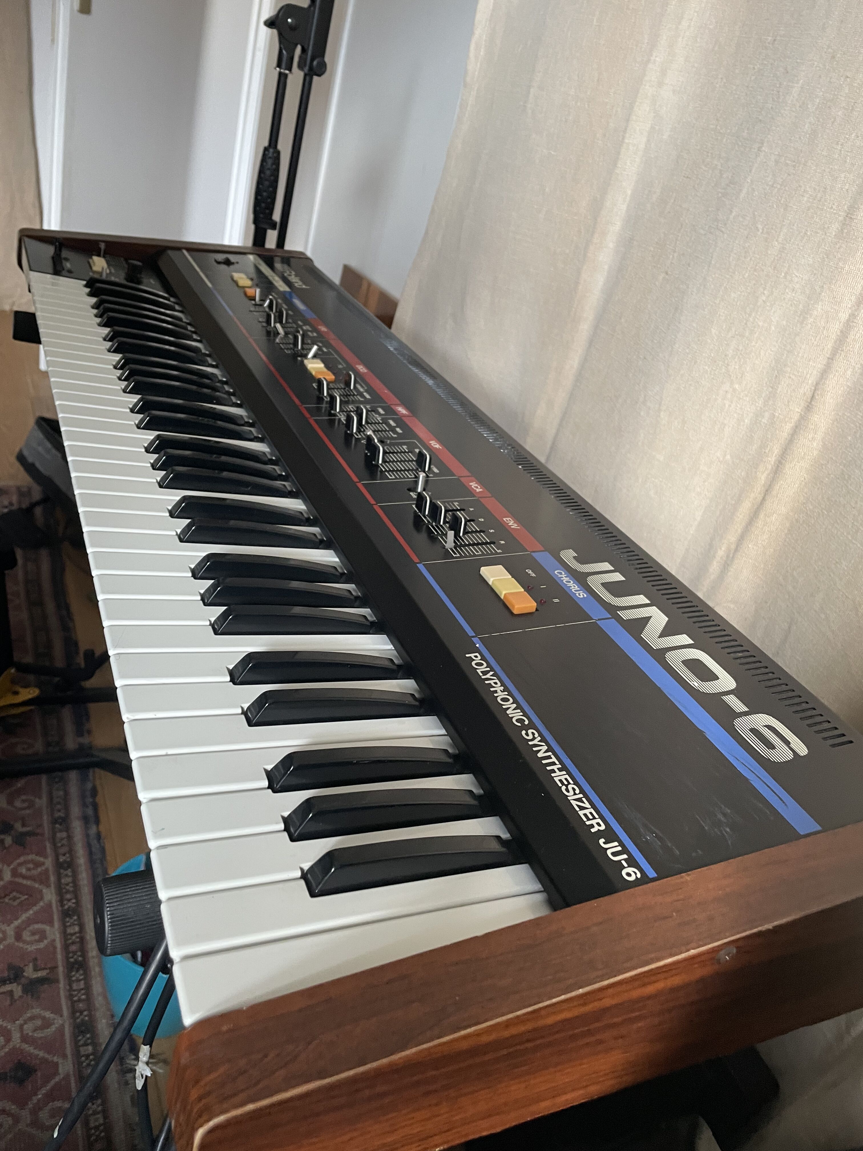 Roland JUNO-6 (20122)