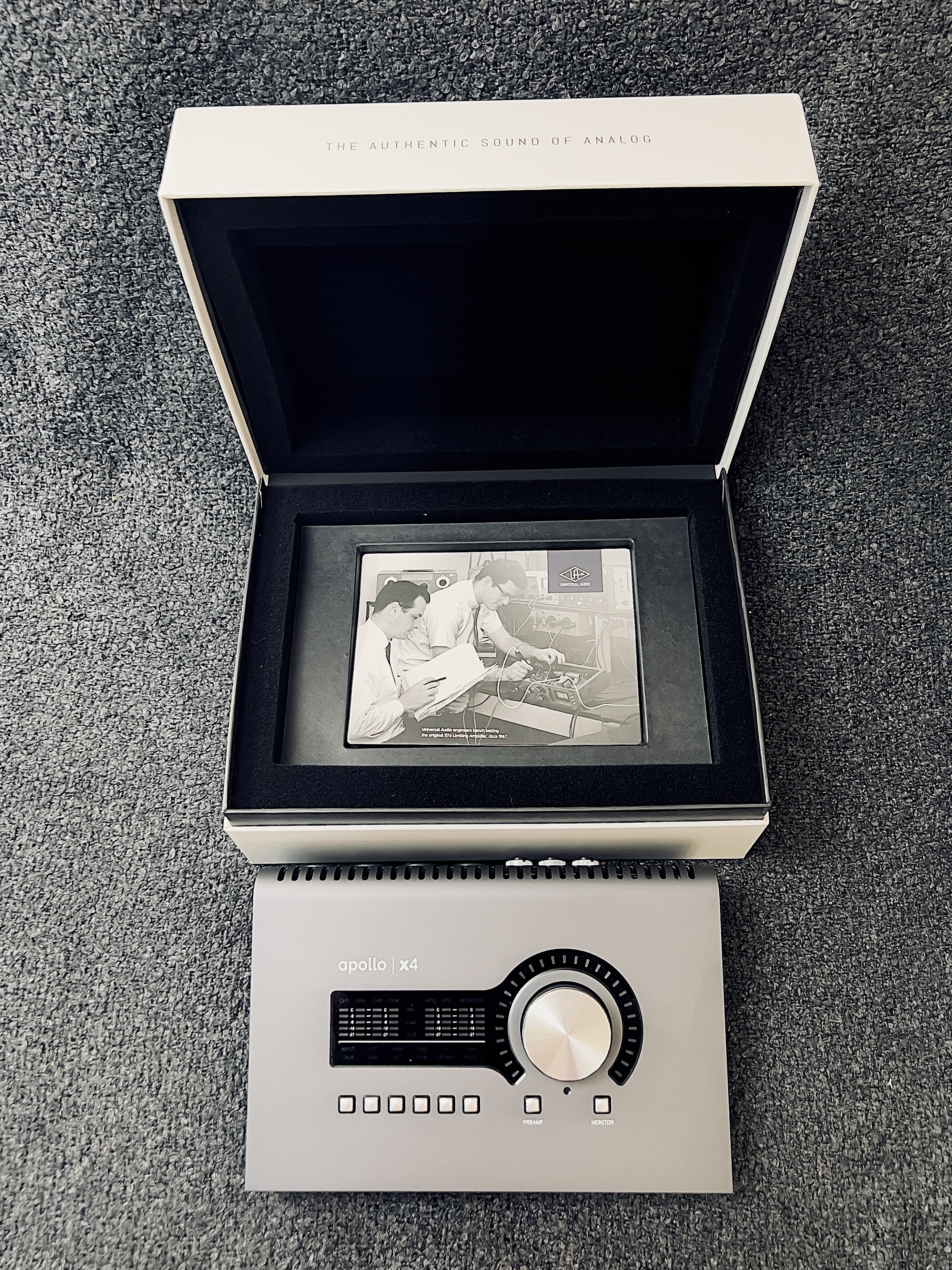Universal Audio Apollo x4 (61511)