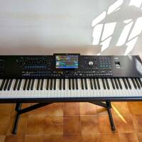 Vends clavier arrangeur Korg PA5X neuf en version 88 notes