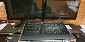 Vente solution lumière complète et prête à exploiter comprenant : grandMA3 on PC commande wing