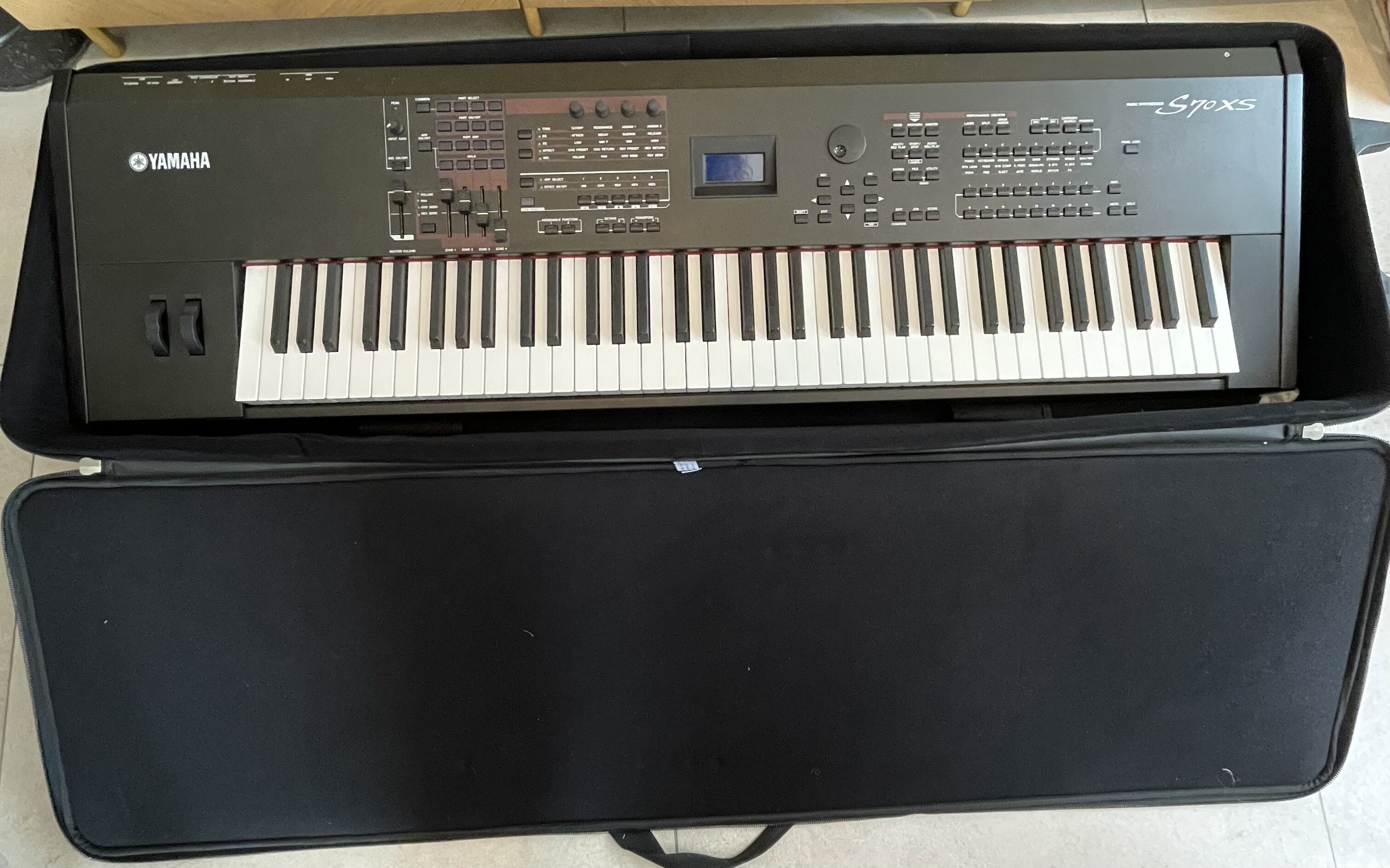 Vends clavier YAMAHA S70XS