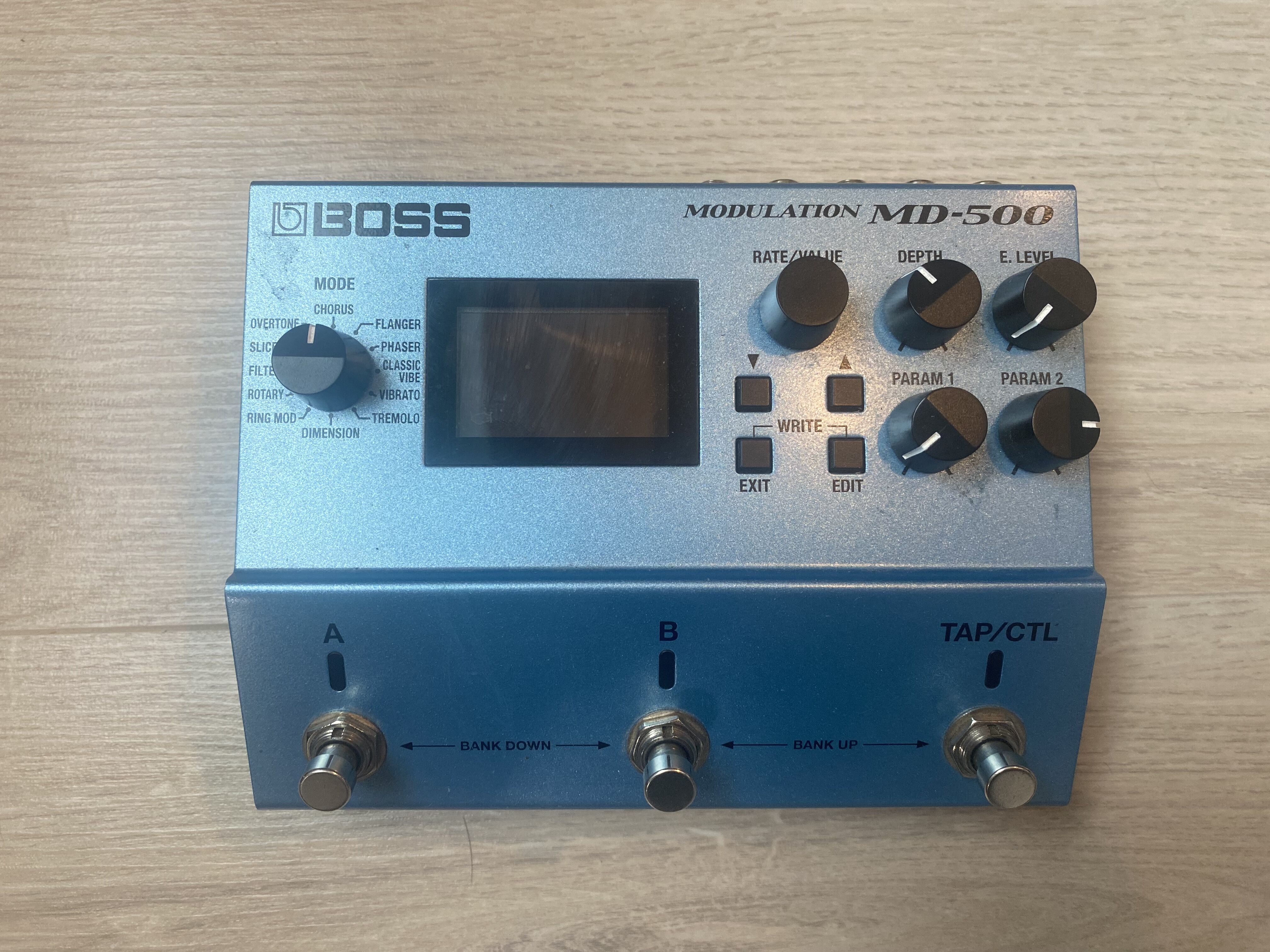 Pédale Modulation Boss MD-500