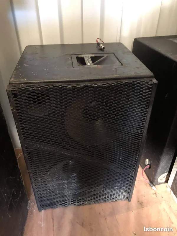  meyer sound usw-1+processeur