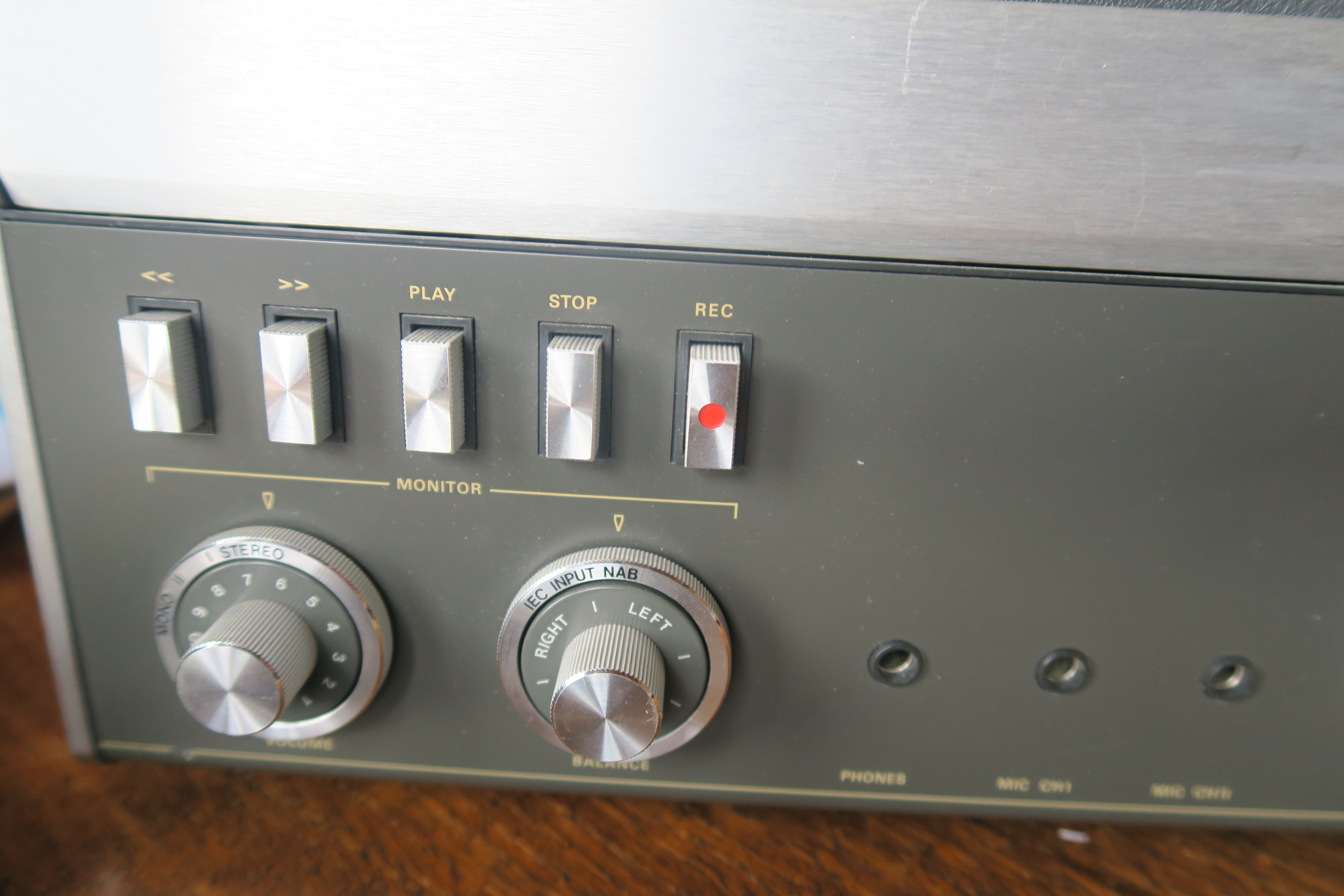 Revox (4)
