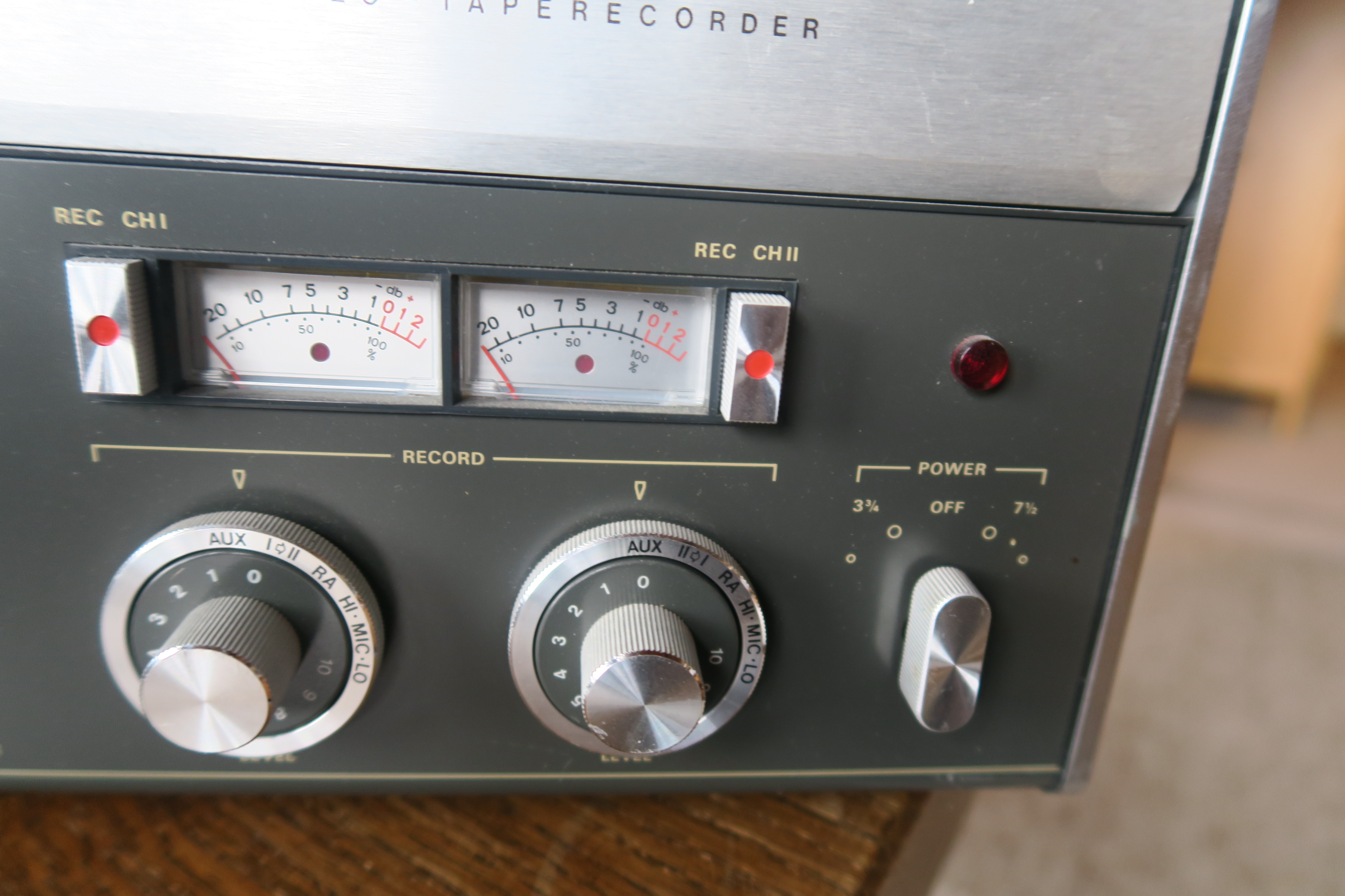 Revox (5)