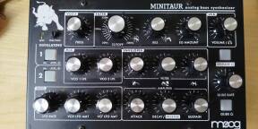 Vends Moog Minitaur