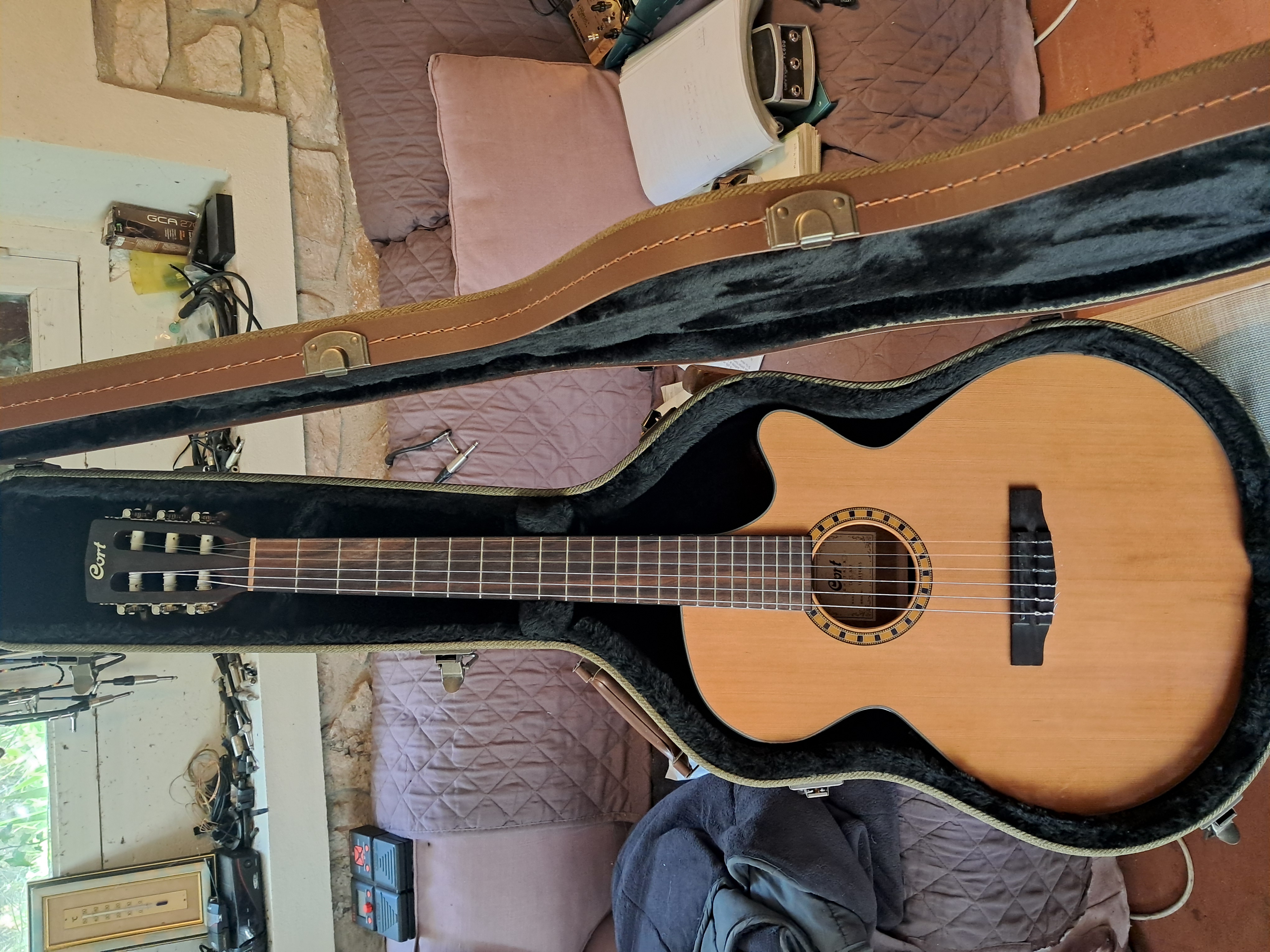 Guitare classique Cort CEC5
