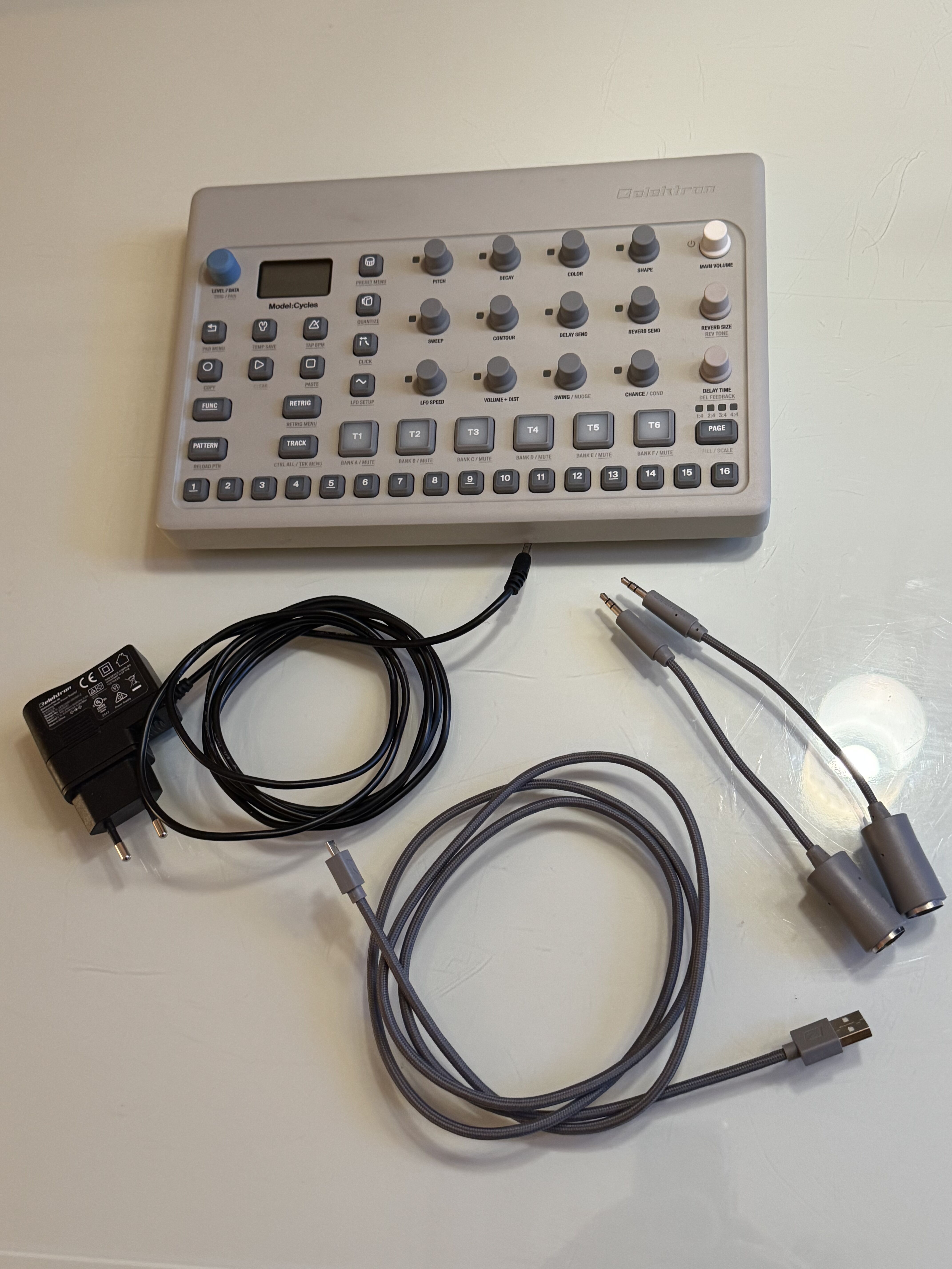 ELEKTRON Model : Cycles