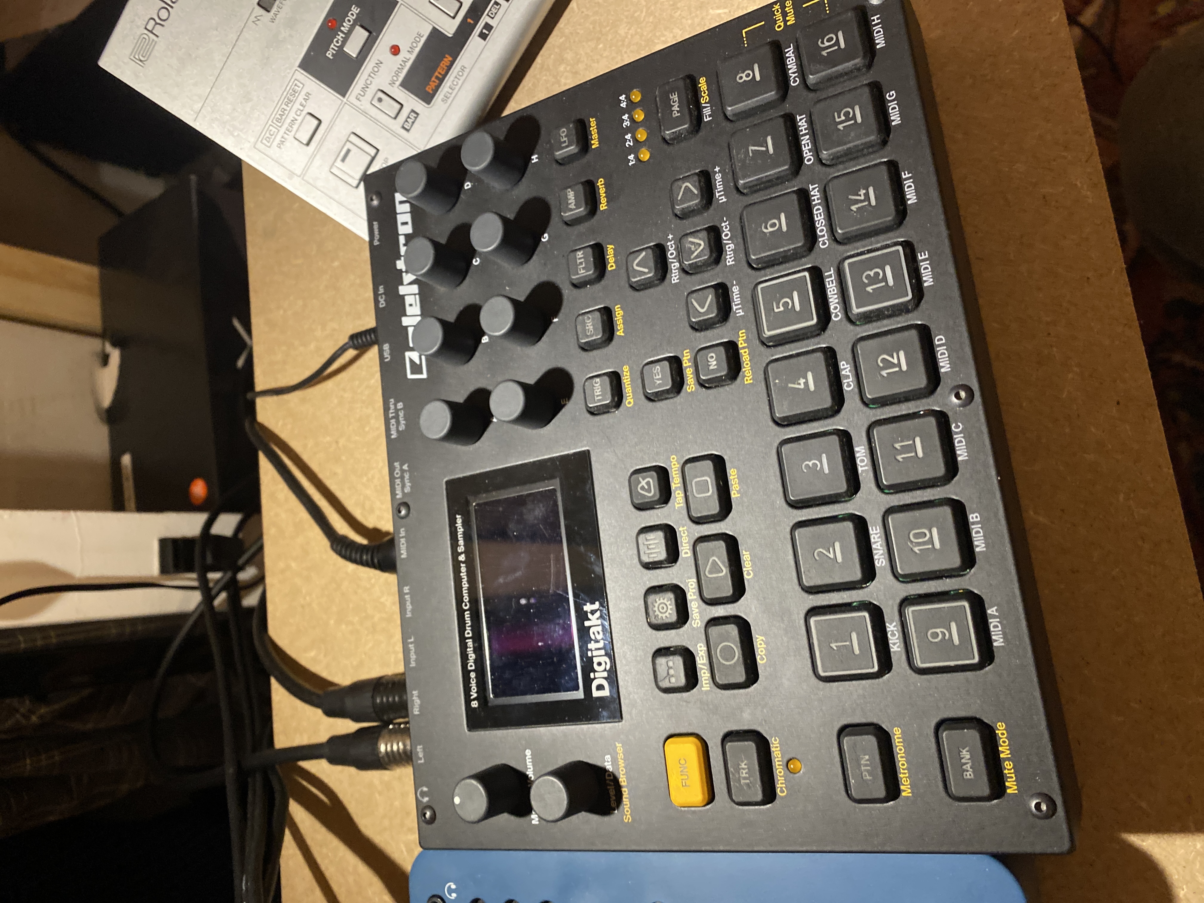 Digitakt Mk1 + Support métal 