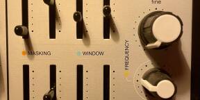 Vends Oscillateur HIEROGLYPHIC Plume