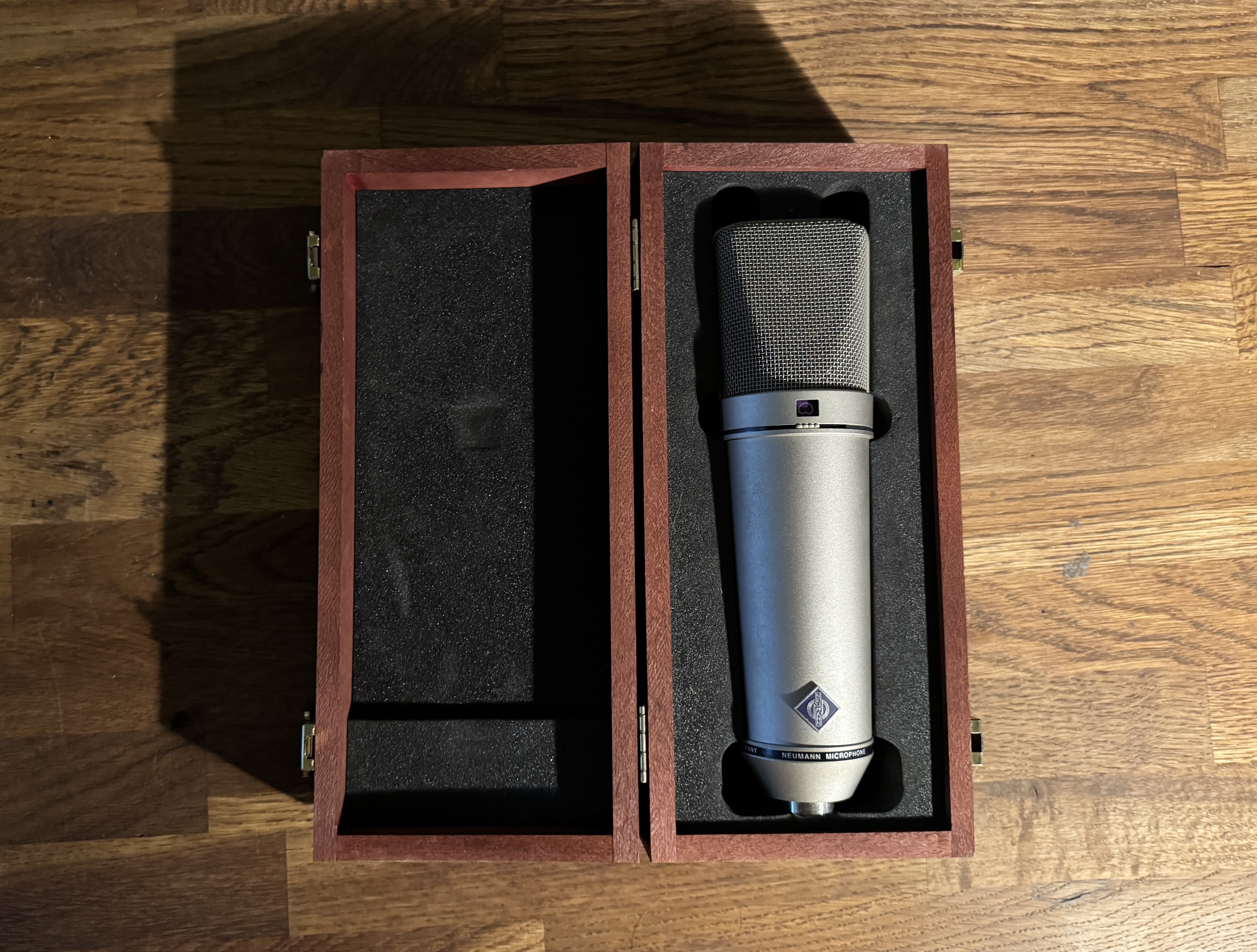 Neumann U87 AI Parfait état avec accessoires