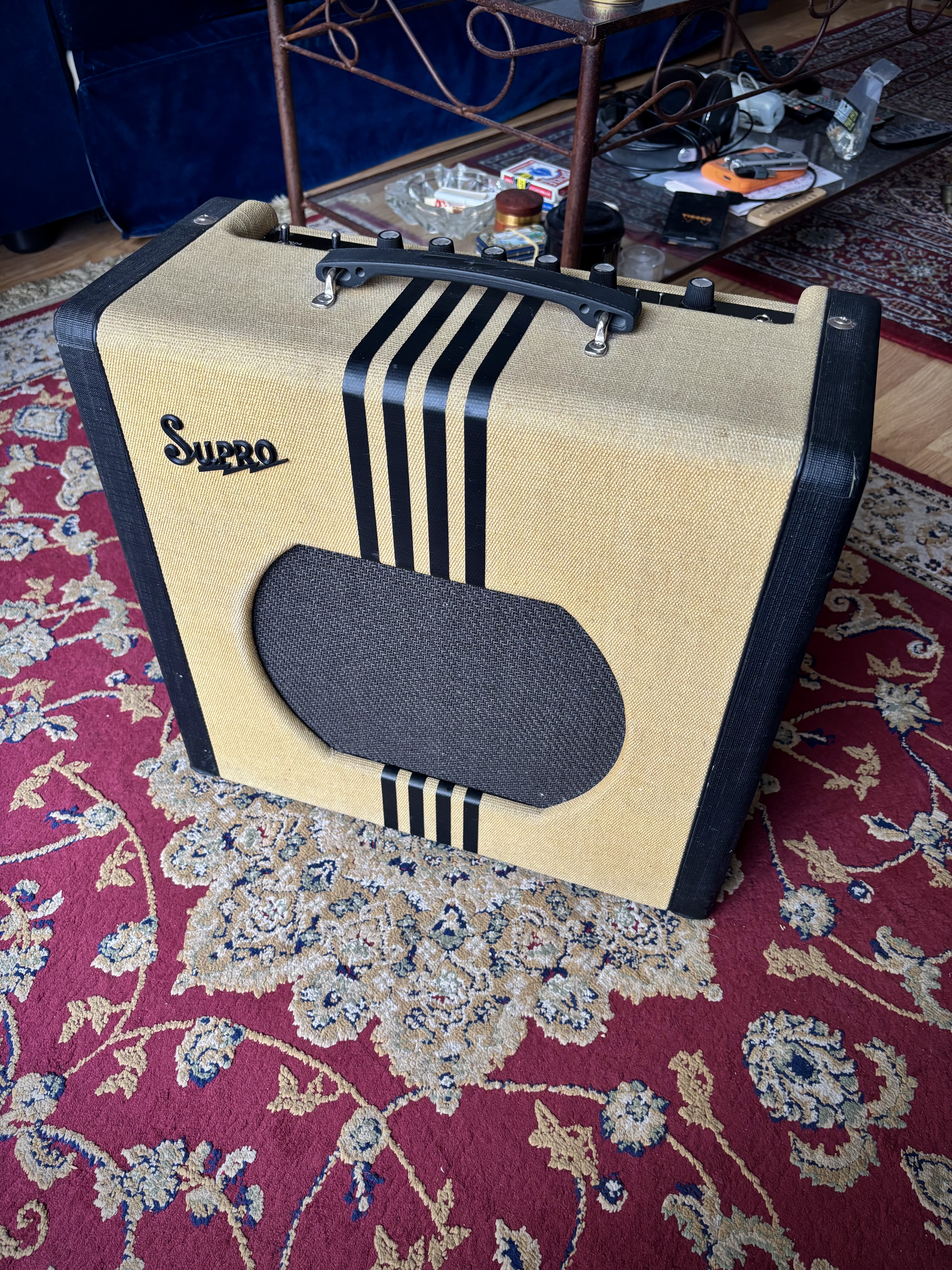 Supro Delta King 12 TBE