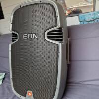 JBL EON 305