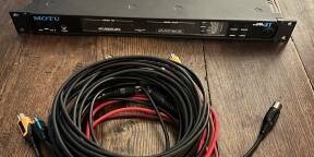 VENDS MOTU Midi Express XT (2011) + Cables midi