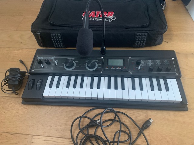 Synthé Micro KORG XL+ à modélisation analogique avec Vocoder