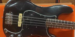 FENDER PRECISION BASS 1976