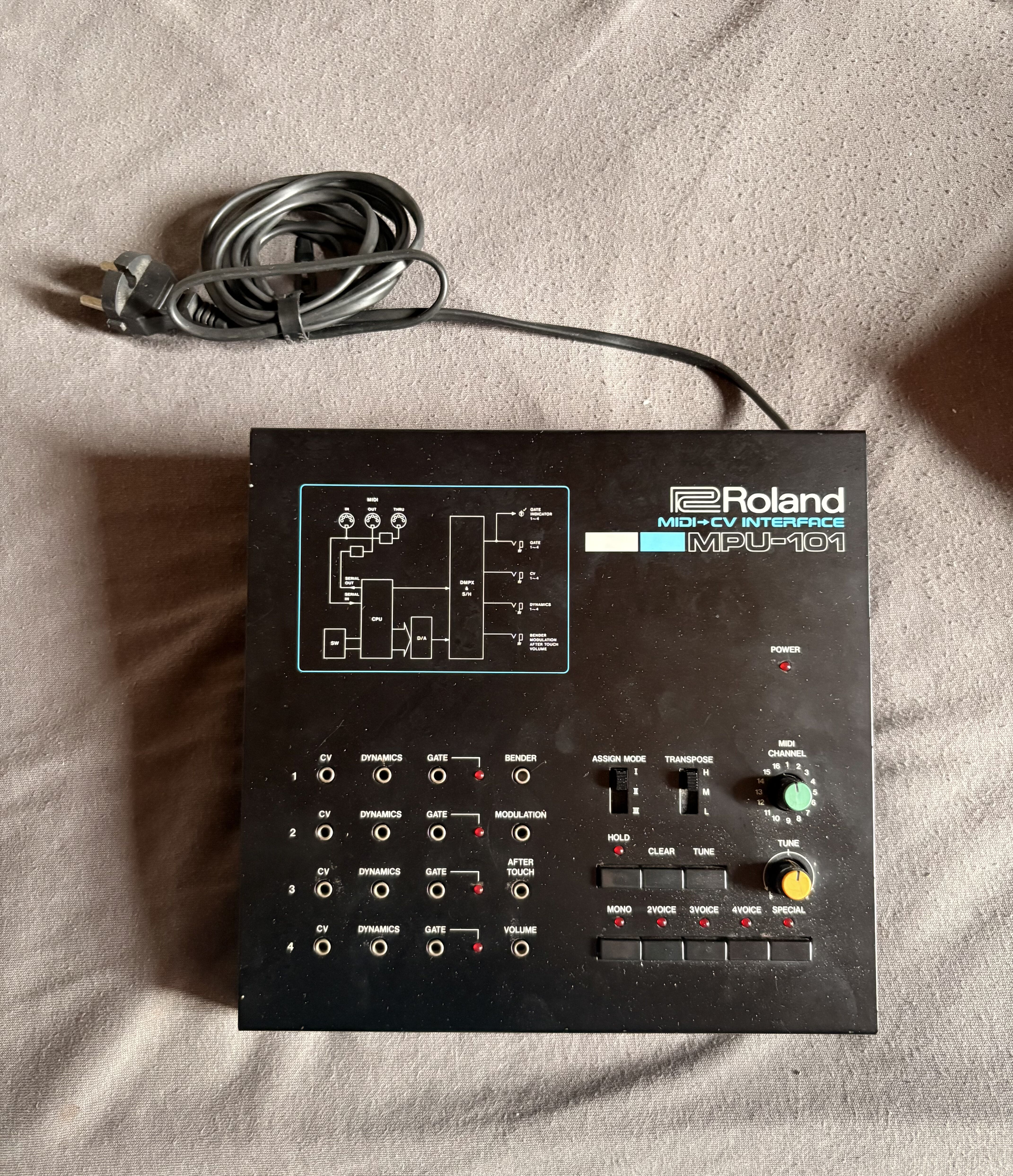 VENDS roland MPU-101