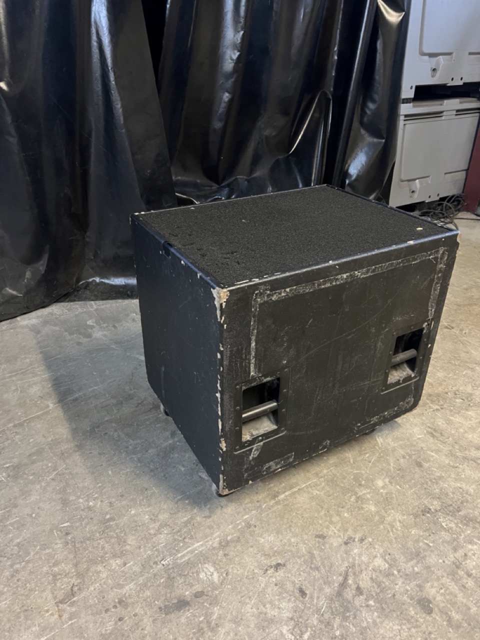 Caisson de graves C7 SUB D&B Audiotechnik