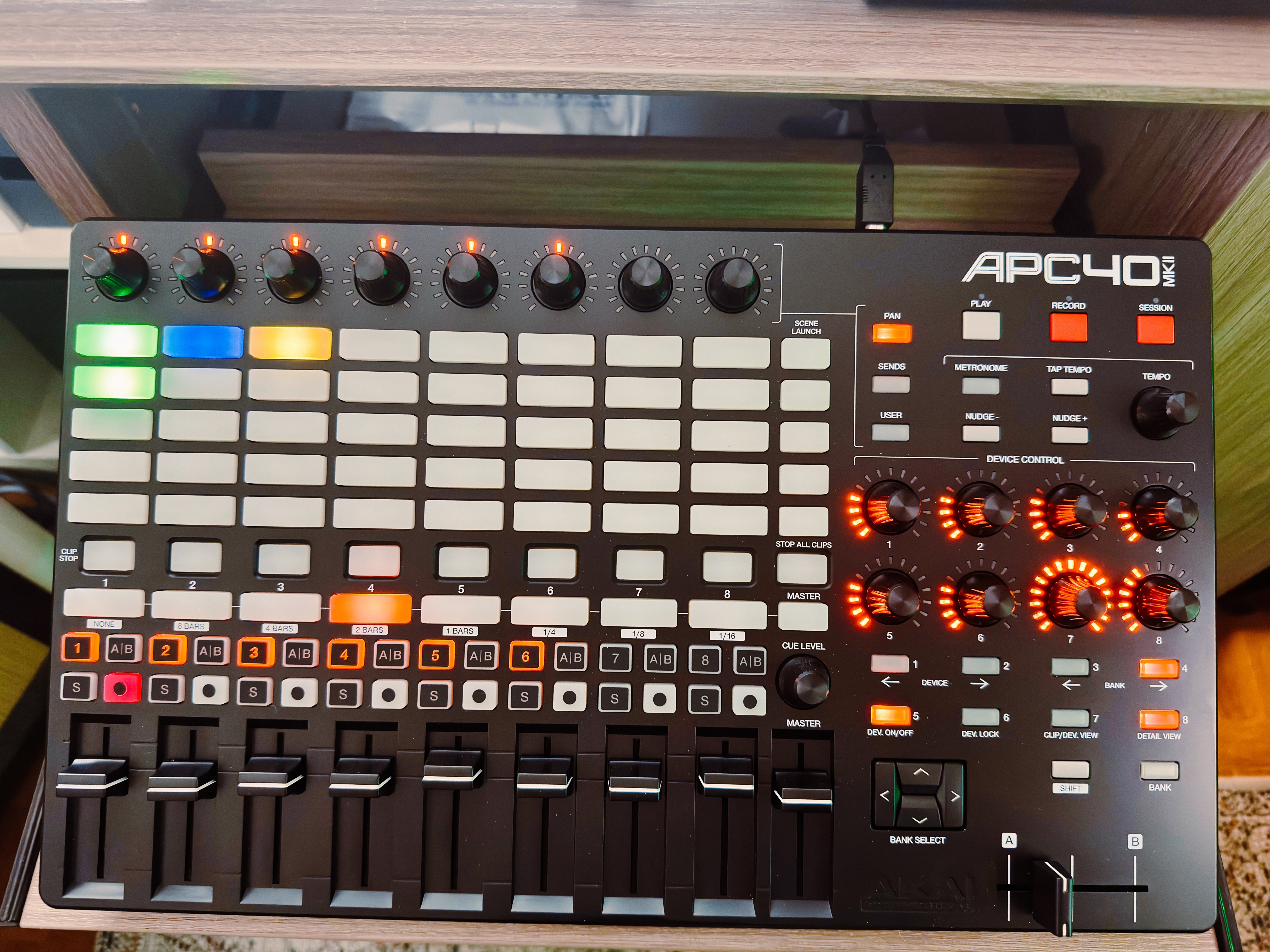 Akai Professional APC40 mkII